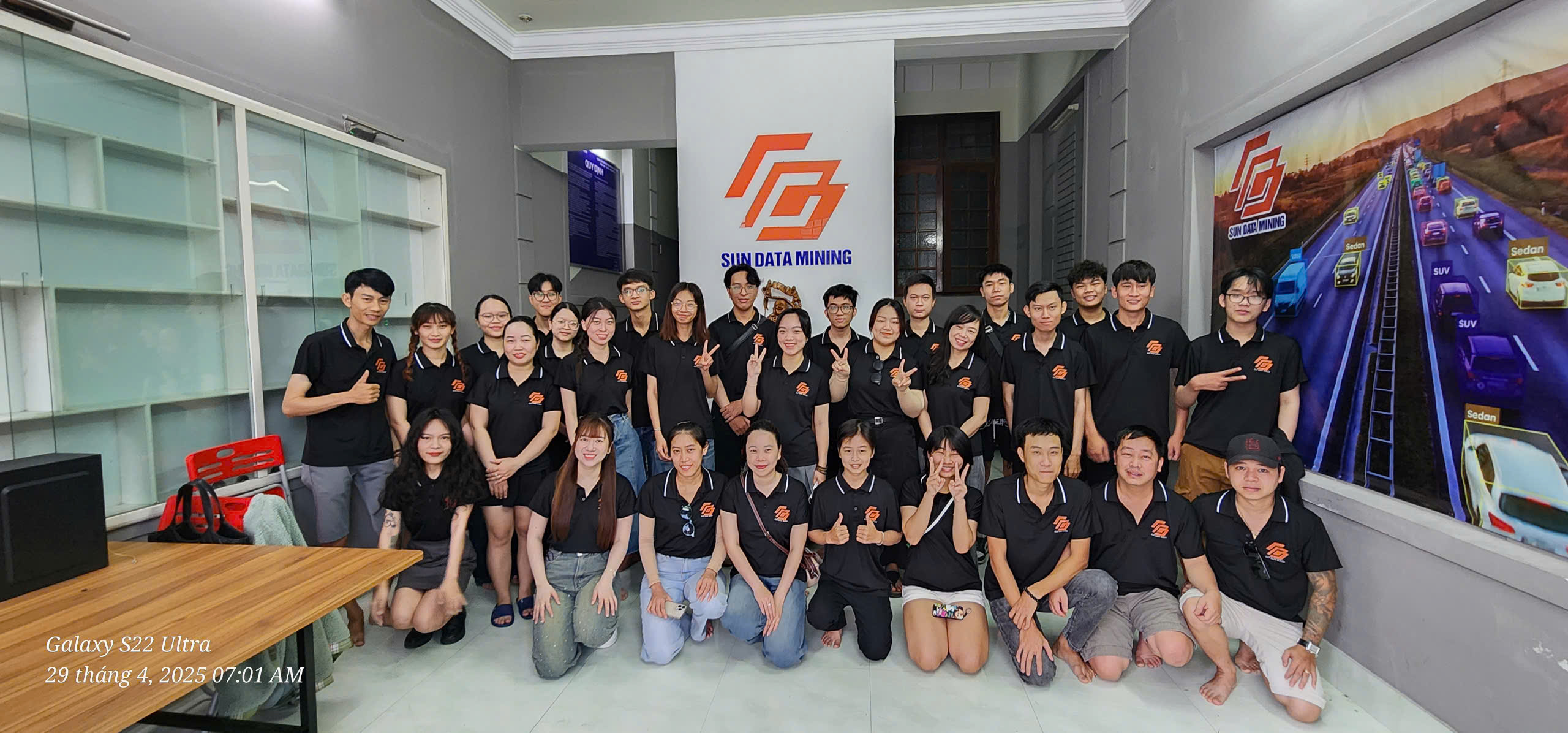 Tuyển Dụng Nhân Sự - Tháng 3/2026